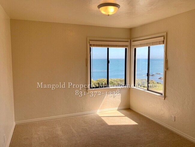 Building Photo - 773ocean