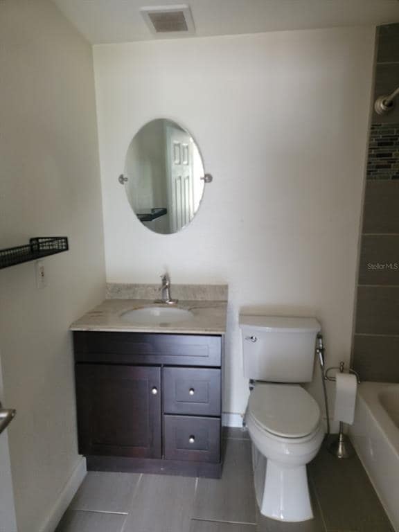 Building Photo - 1241 Canton St