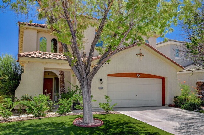 Building Photo - 10588 Isola Bella St