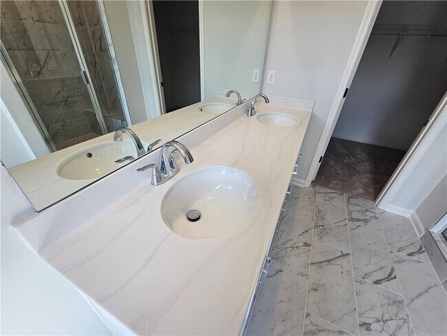 Building Photo - 3670 Willow Glade Trl
