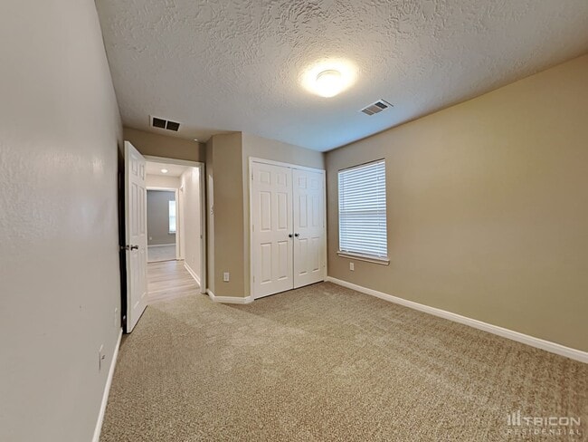 Building Photo - 20923 Cullen Ranch Rd