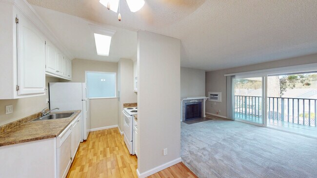 Building Photo - 551 Alameda del Prado