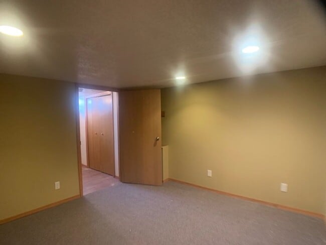 Building Photo - Huge yard! Updated appliances and more!