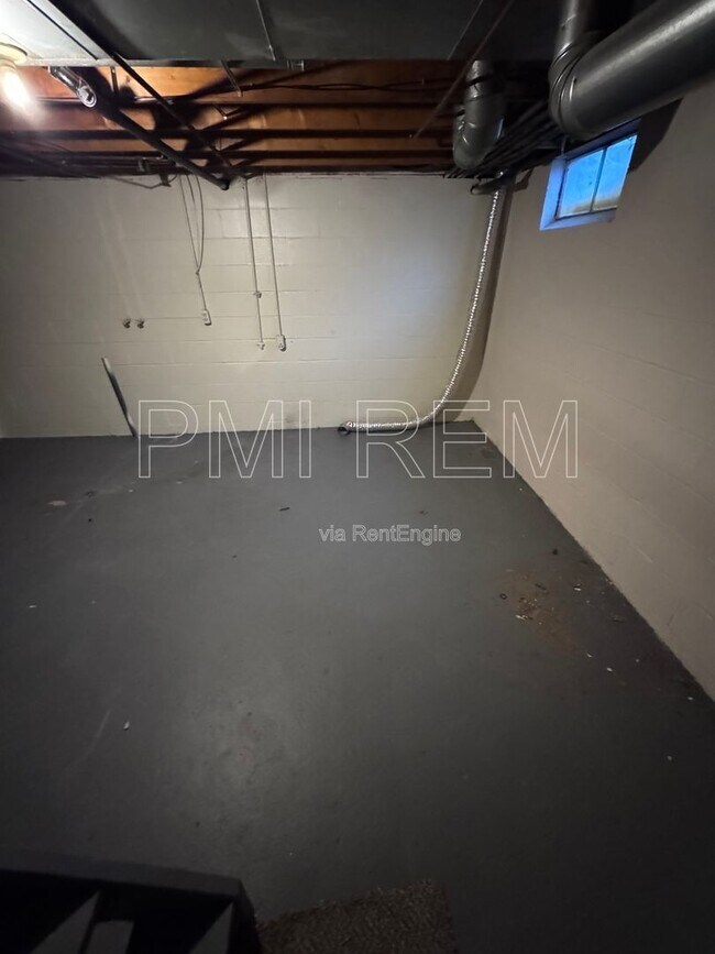 Building Photo - 2803 Kipling Ave NW