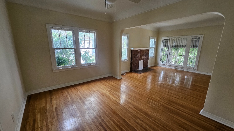 Building Photo - 367 N Ogden Dr