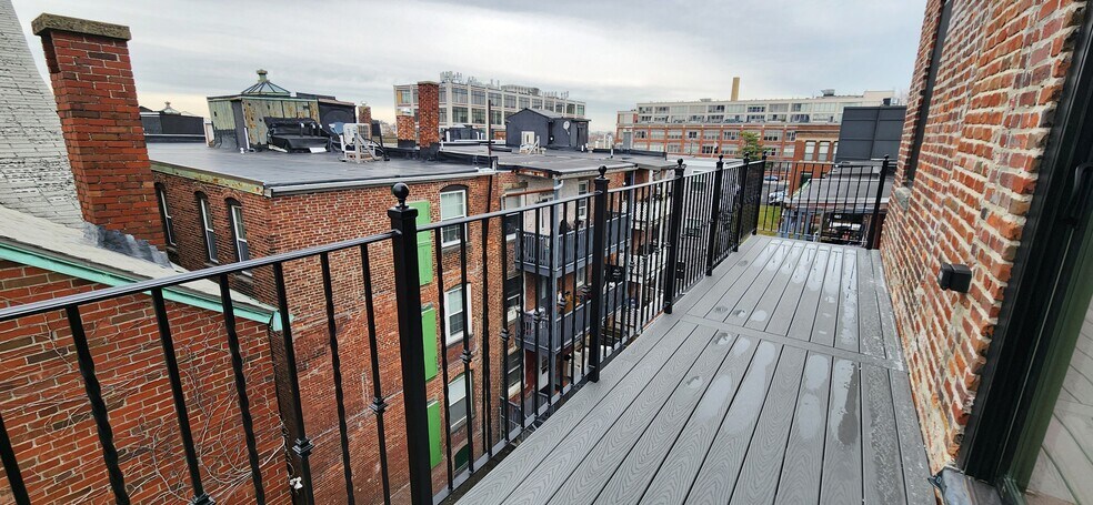 Building Photo - 58 Lubec St