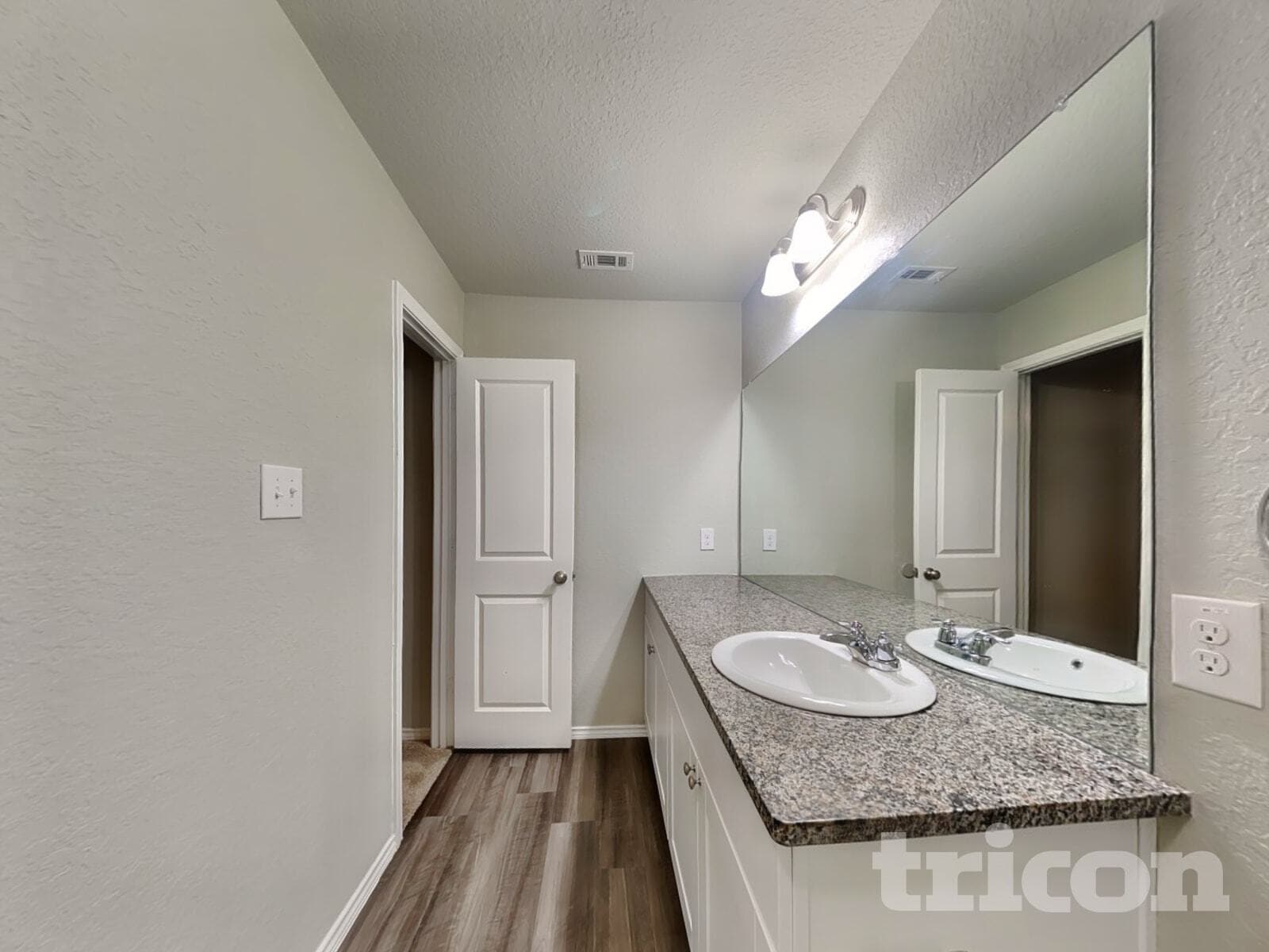 Building Photo - 2423 Pechora Pipit