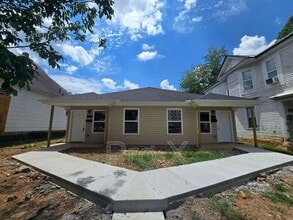 Building Photo - 120 /122 S Pearl Ave