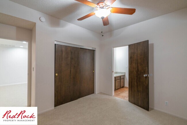 Building Photo - 2 Bedroom Condo in a Prime Location!