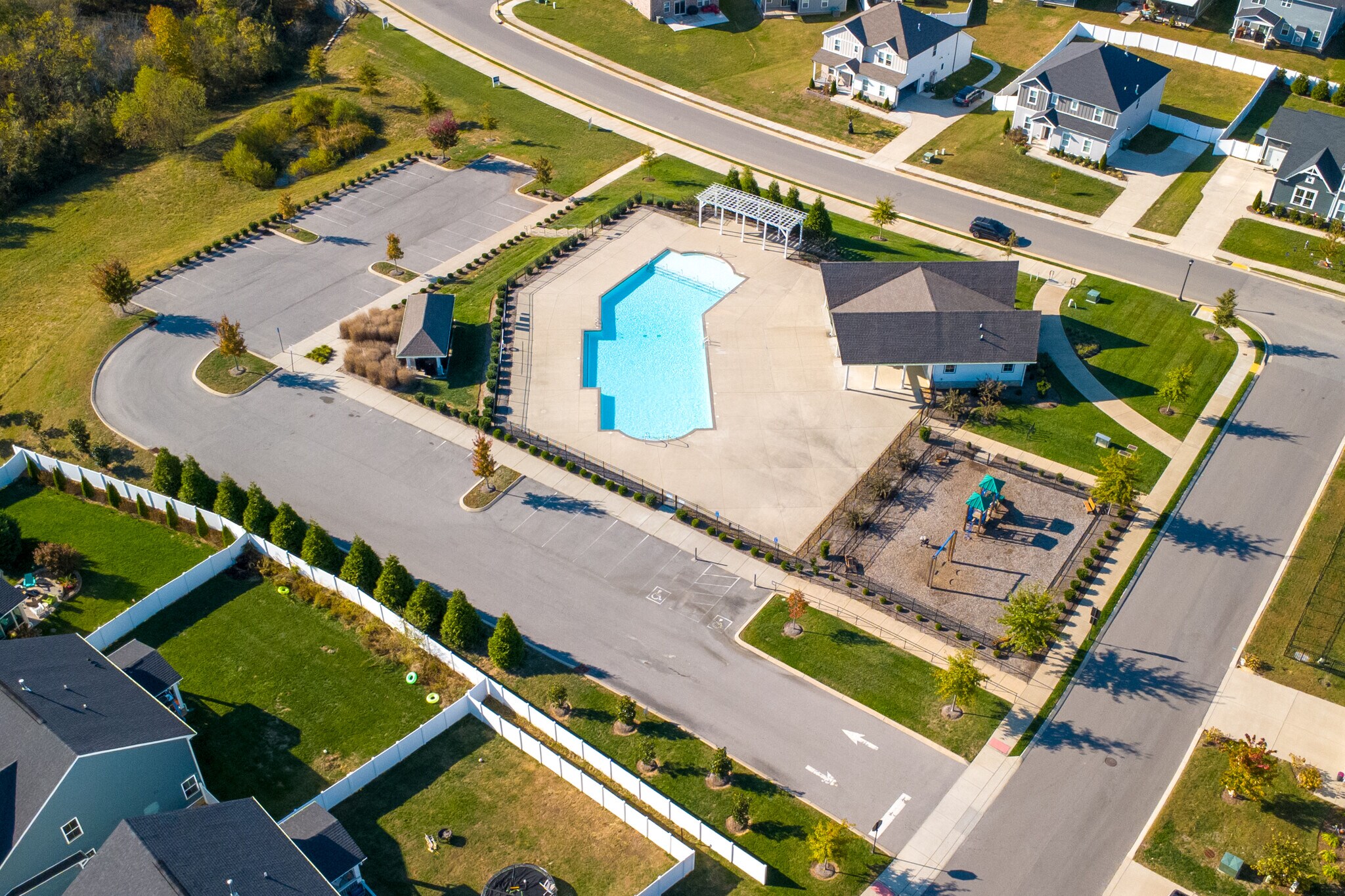 Building Photo - 838 Dean Dr