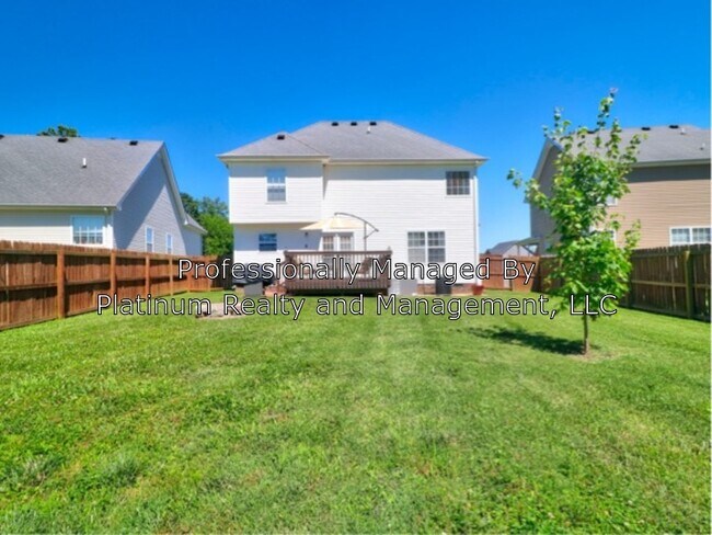 Building Photo - 3582 Southwood Dr