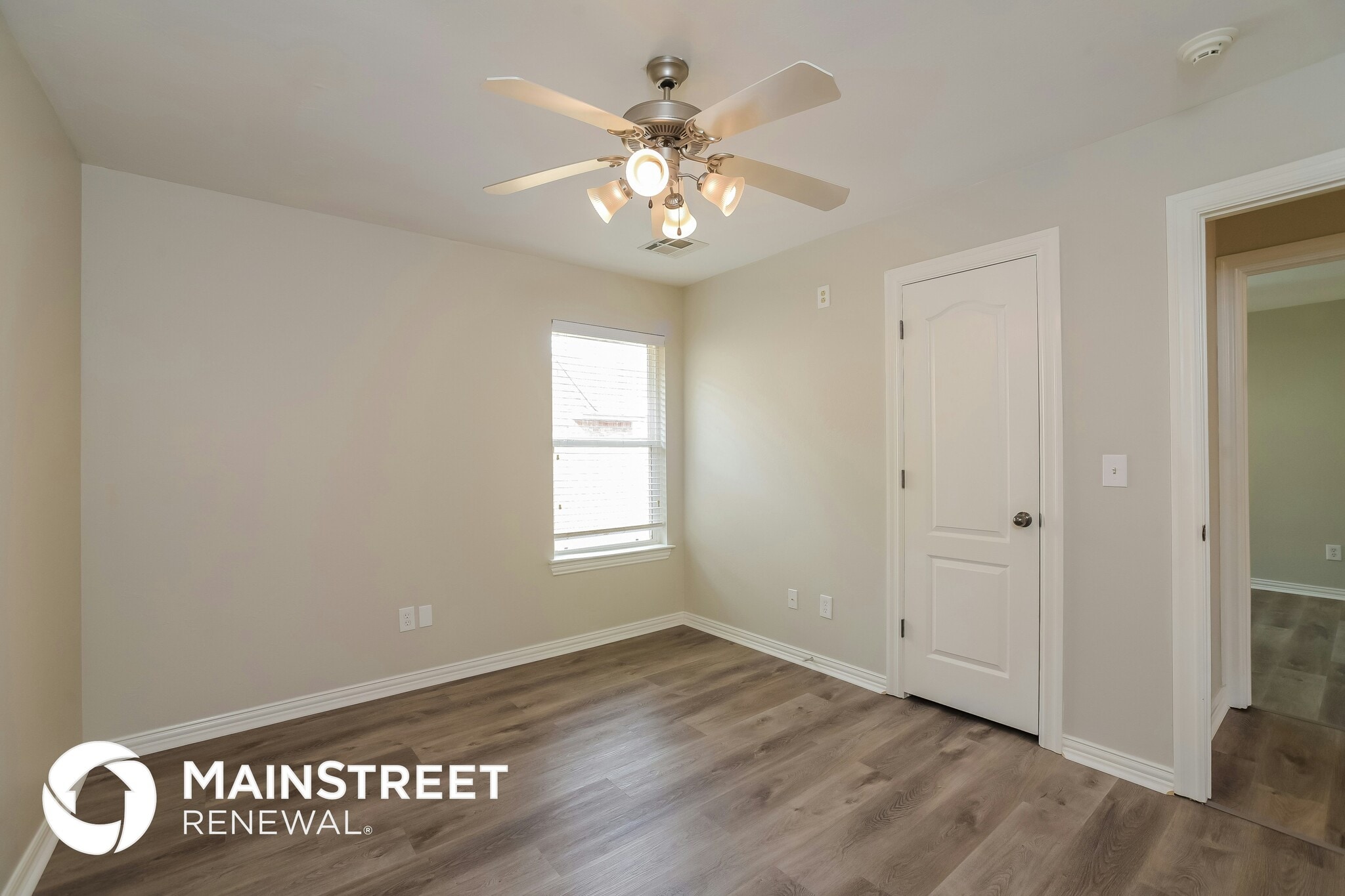 Building Photo - 13524 Gramercy Park Pl