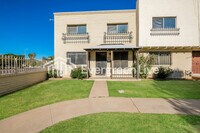 Building Photo - 4637 N 21st Ave