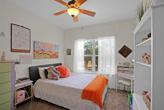 Building Photo - 29 Champions Cir