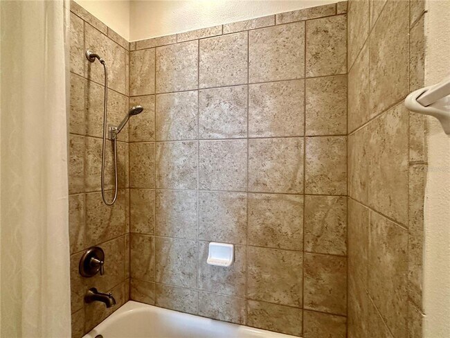 Building Photo - 13892 Summerport Trail Loop