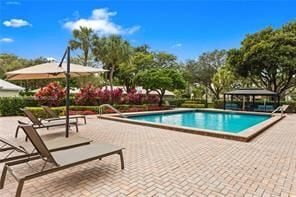 Building Photo - 4031 N Cypress Dr