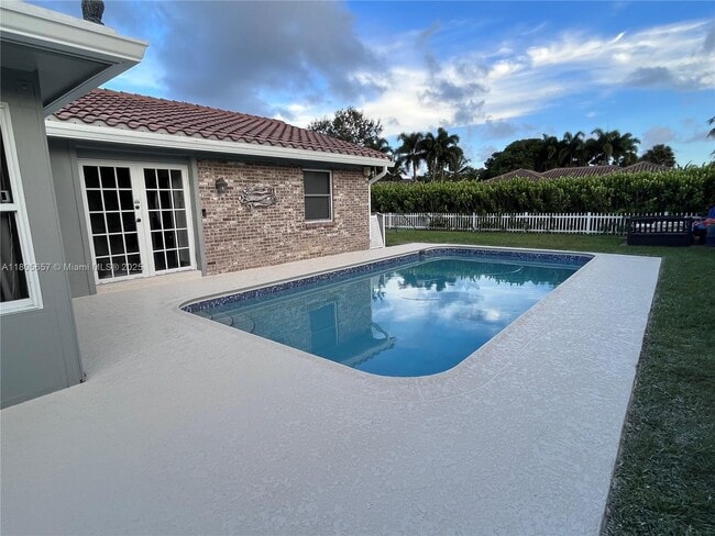 Building Photo - 22167 Serenata Cir E