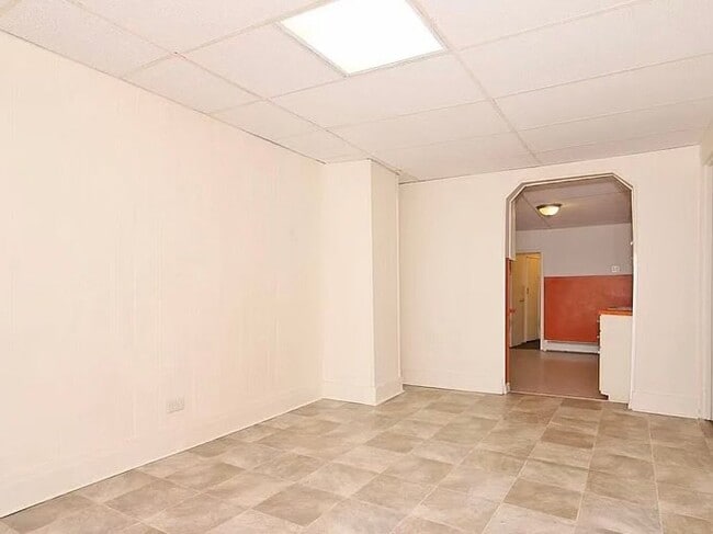 Building Photo - 108 Parkview Ln