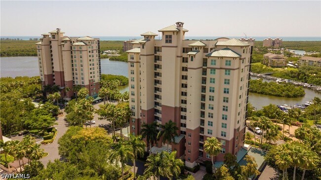 Building Photo - 430 Cove Tower Dr