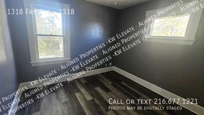 Building Photo - 1318 Fry Ave