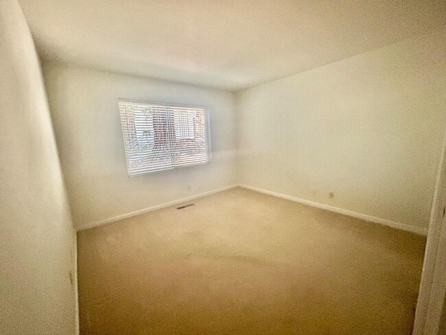 Building Photo - 5138 Cribari Pl
