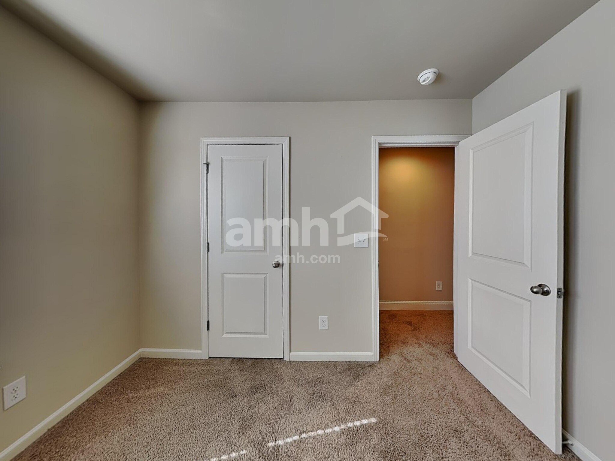 Building Photo - 30 Pratt Dr