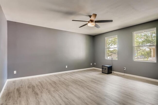 Building Photo - 3007 Matador Dr