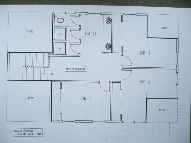 Building Photo - 1110 NW 27th St