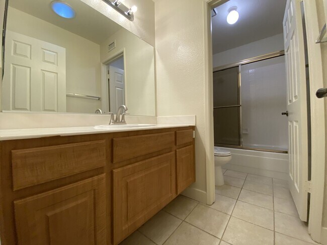 Building Photo - 2620 El Aguila Ln