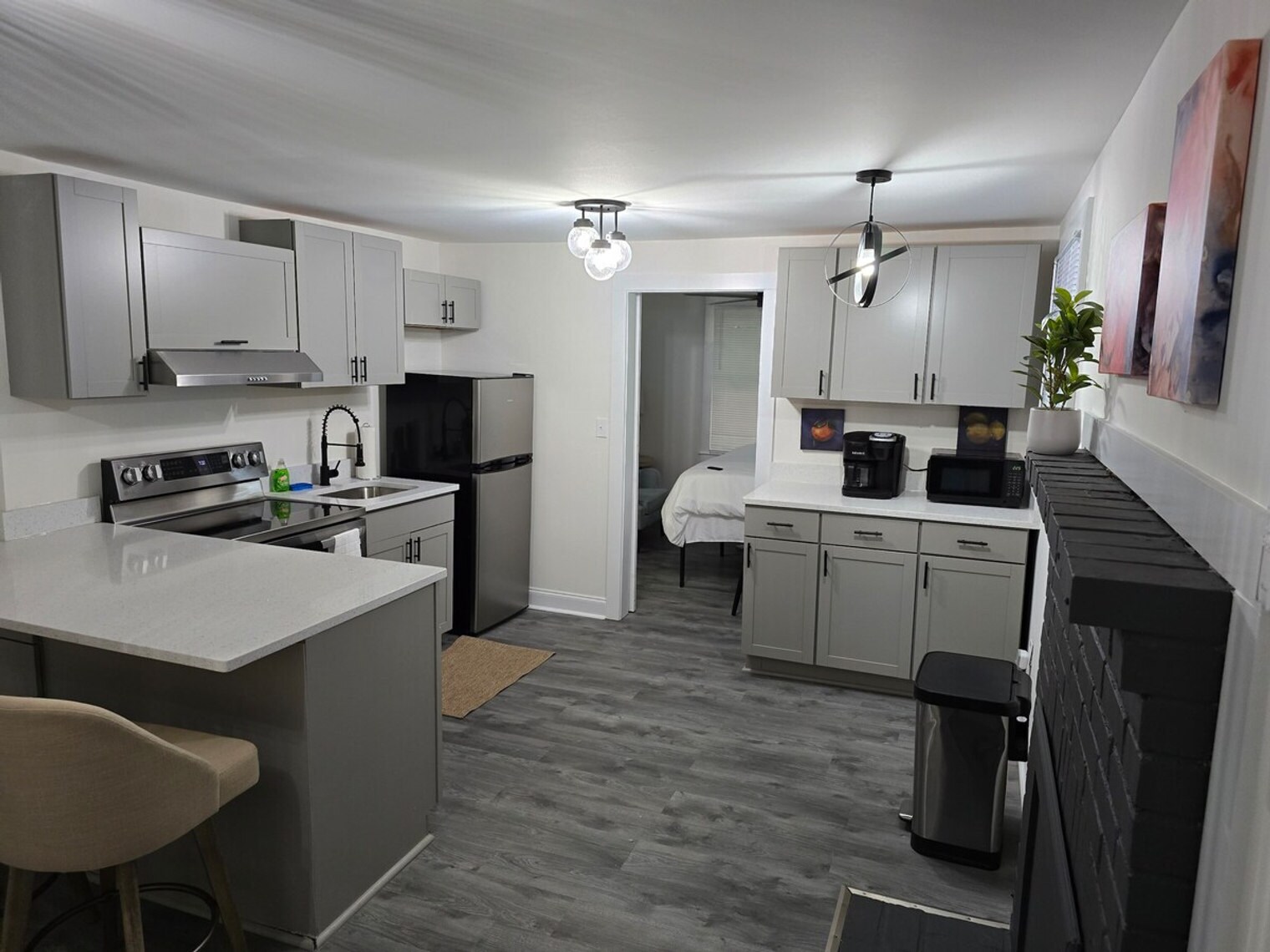 Building Photo - 120 McMakin Dr