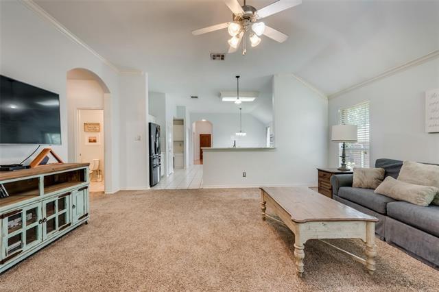 Building Photo - 2730 Fern Valley Ln