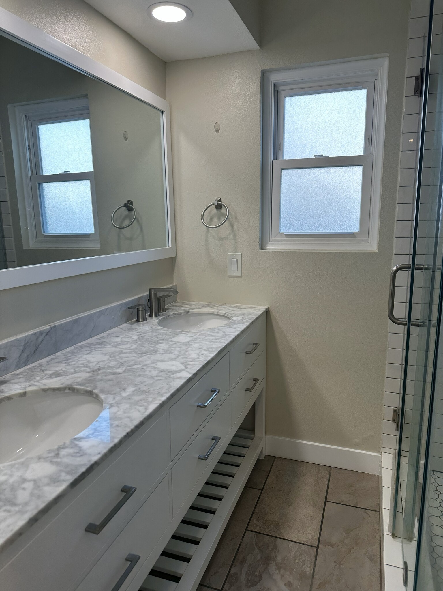 Primary Bathroom - 21035 Bryant St