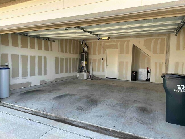 Building Photo - 167 Yellowbark St