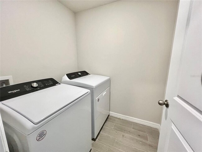 Building Photo - 32441 Limitless Pl