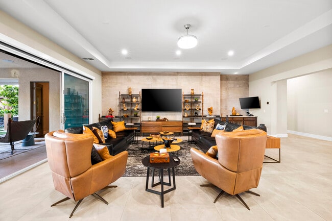 Building Photo - 8396 Sweetwater Creek Way