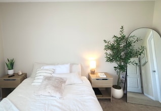 Building Photo - 83 Rhett Ln