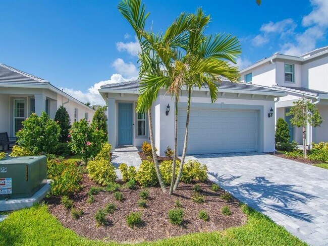Primary Photo - 4501 Nautilus Cir