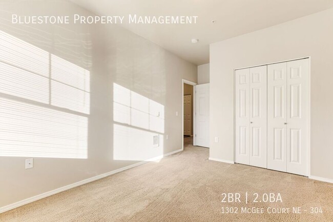 Building Photo - 1302 Mcgee Ct NE