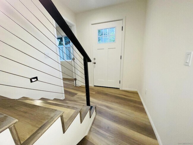 Building Photo - 1305 Blue Sky Dr