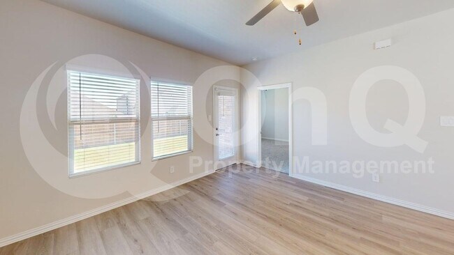 Building Photo - 5115 Bonanza Dr