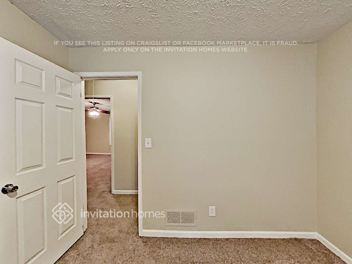Building Photo - 2320 Tapanzee Ln
