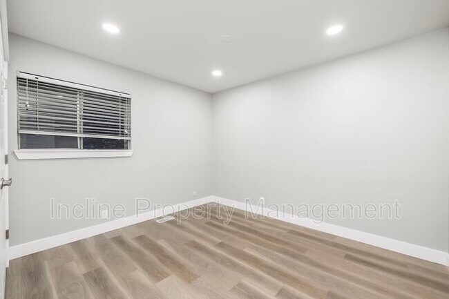 Building Photo - 7734 Brighton Way