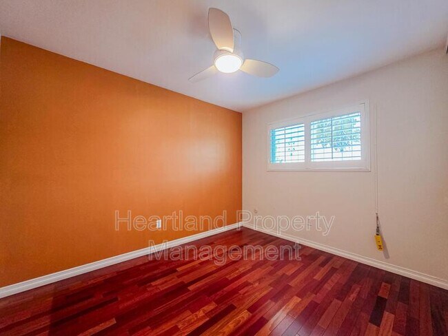 Building Photo - 7381 Laura Ct