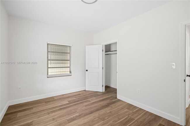 Building Photo - 27 NW 21st St