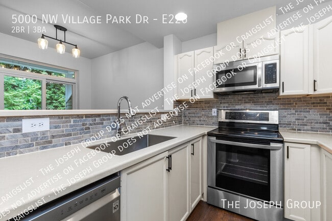 Building Photo - 5000 NW Village Park Dr