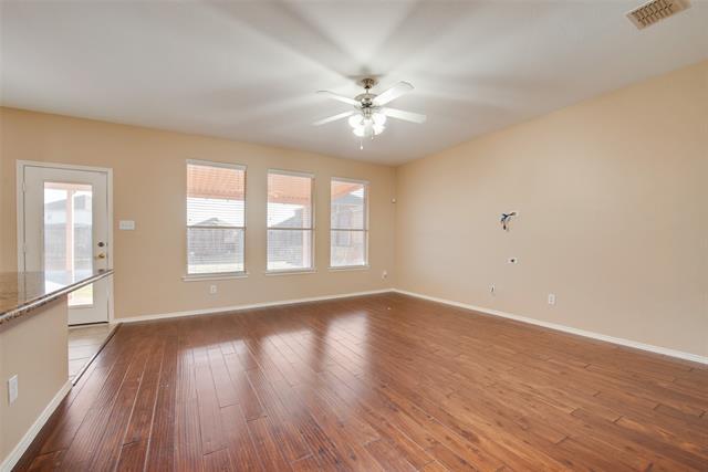Building Photo - 2042 Brook Meadow Dr