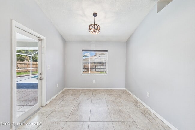 Building Photo - 1914 Jacques Dr