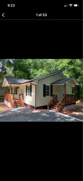 Building Photo - 203 Mill Creek Rd