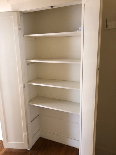 Building Photo - 2020 Franklin St