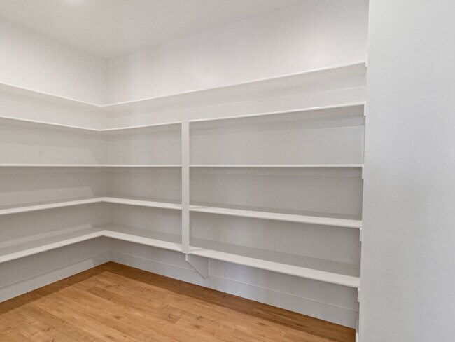 Building Photo - 11599 Dorothy Vista Dr